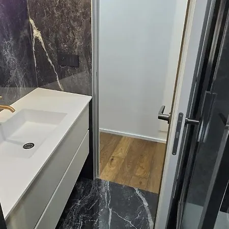 30 Meters From Gare De Monaco Apartment *