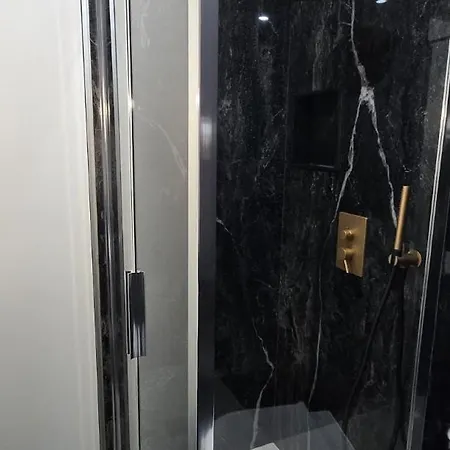 30 Meters From Gare De Monaco *