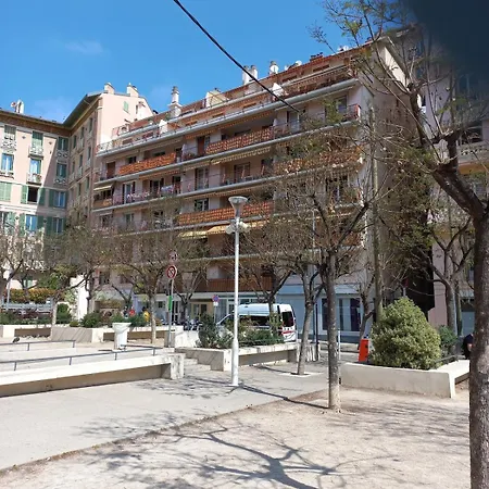 30 Meters From Gare De Monaco Appartement